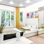 Duplex Prime Location 2bth 2 Feriehus