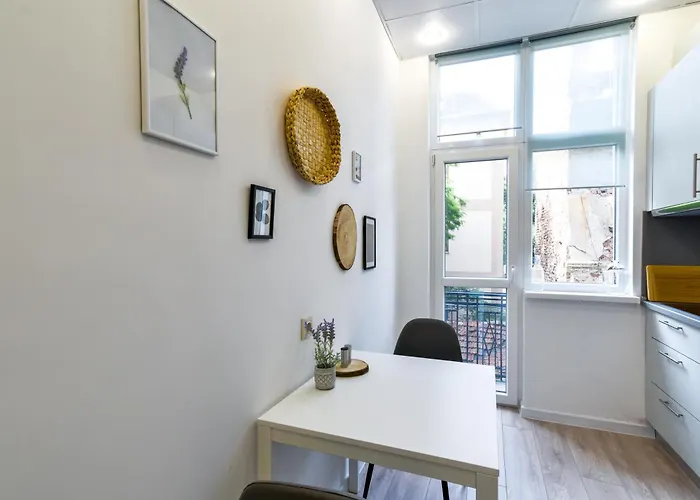 度假居 Duplex Prime Location 2bth 2