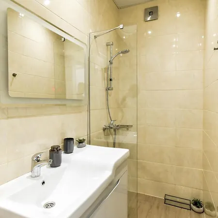 Duplex Prime Location 2bth 2 Sofia