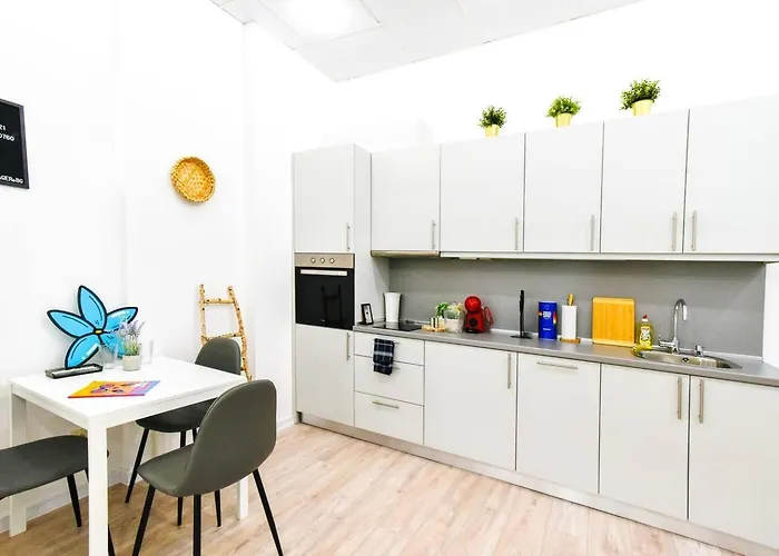 Дом отдыха Duplex Prime Location 2bth 2 София