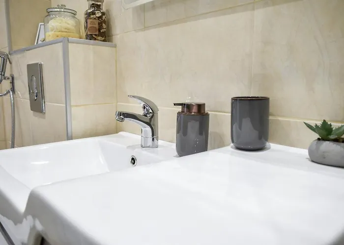 Σπίτι διακοπών Duplex Prime Location 2bth 2 *